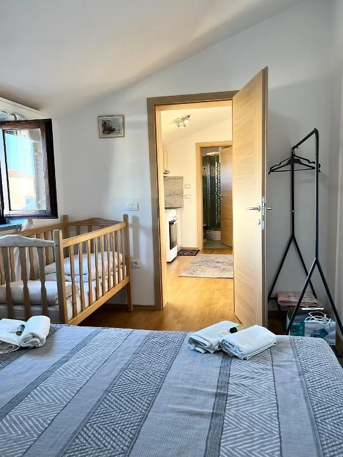 Apartment Sea Galižana